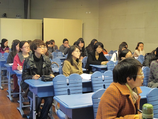 海淀区小学英语新任教师学科培训之课堂观摩活动在我校圆满举行
